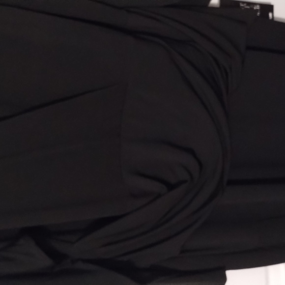 Dress - Picture 3 of 8